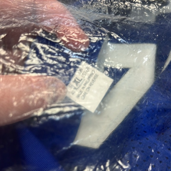 Signed Bob Lilly Jersey Authentication Included - Picture 6 of 6